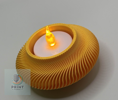 Festive tea light holder