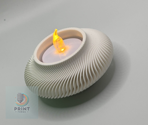 Festive tea light holder